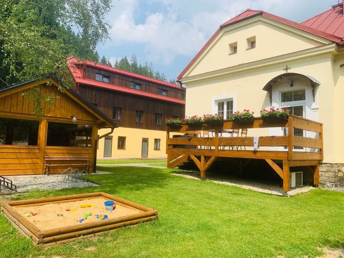 Stodola Na Bile Aparthotel Bila  Ngoại thất bức ảnh